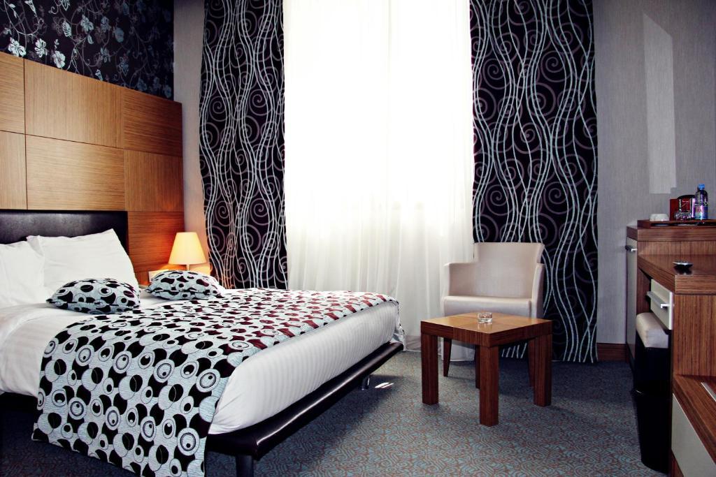 Grand Nur Plaza Hotel Aktau (Mangystau) Quarto foto